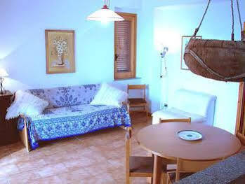 Residence L'Uliveto จอโยซามาเรอา ภายนอก รูปภาพ